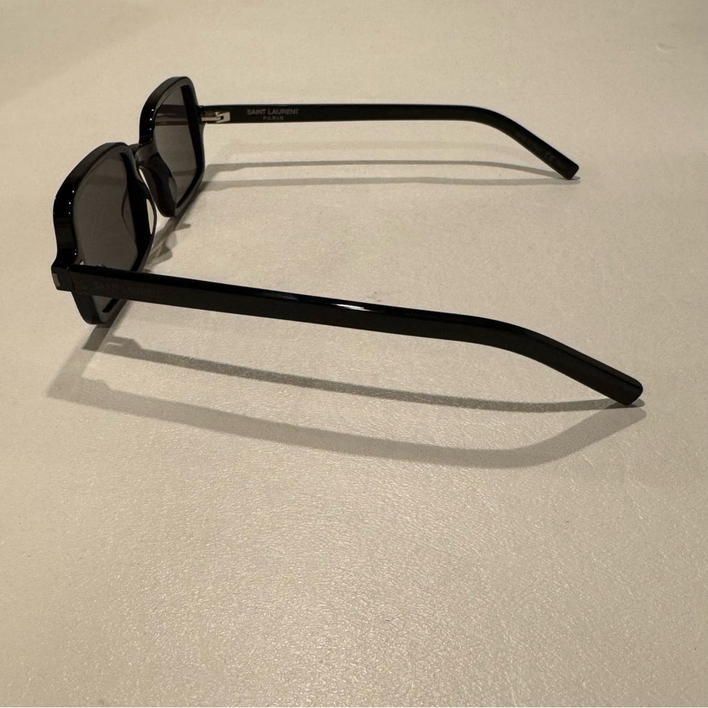 Saint Laurent Square-Frame Acetate Sunglasses Black SL 332 001 Unisex - Picture 9 of 15